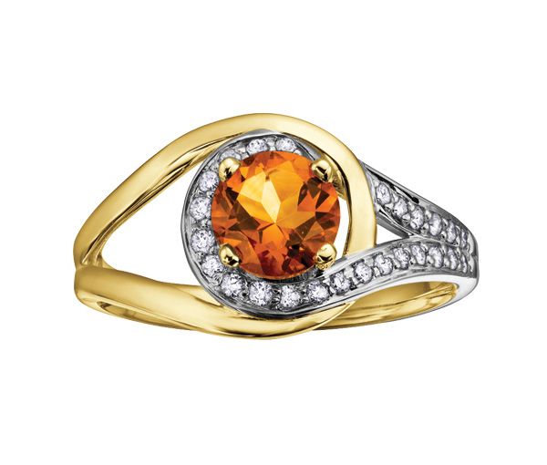 BAGUE EN OR 2TONS SERTIE D'UNE CITRINE ET DE DIAMANTS